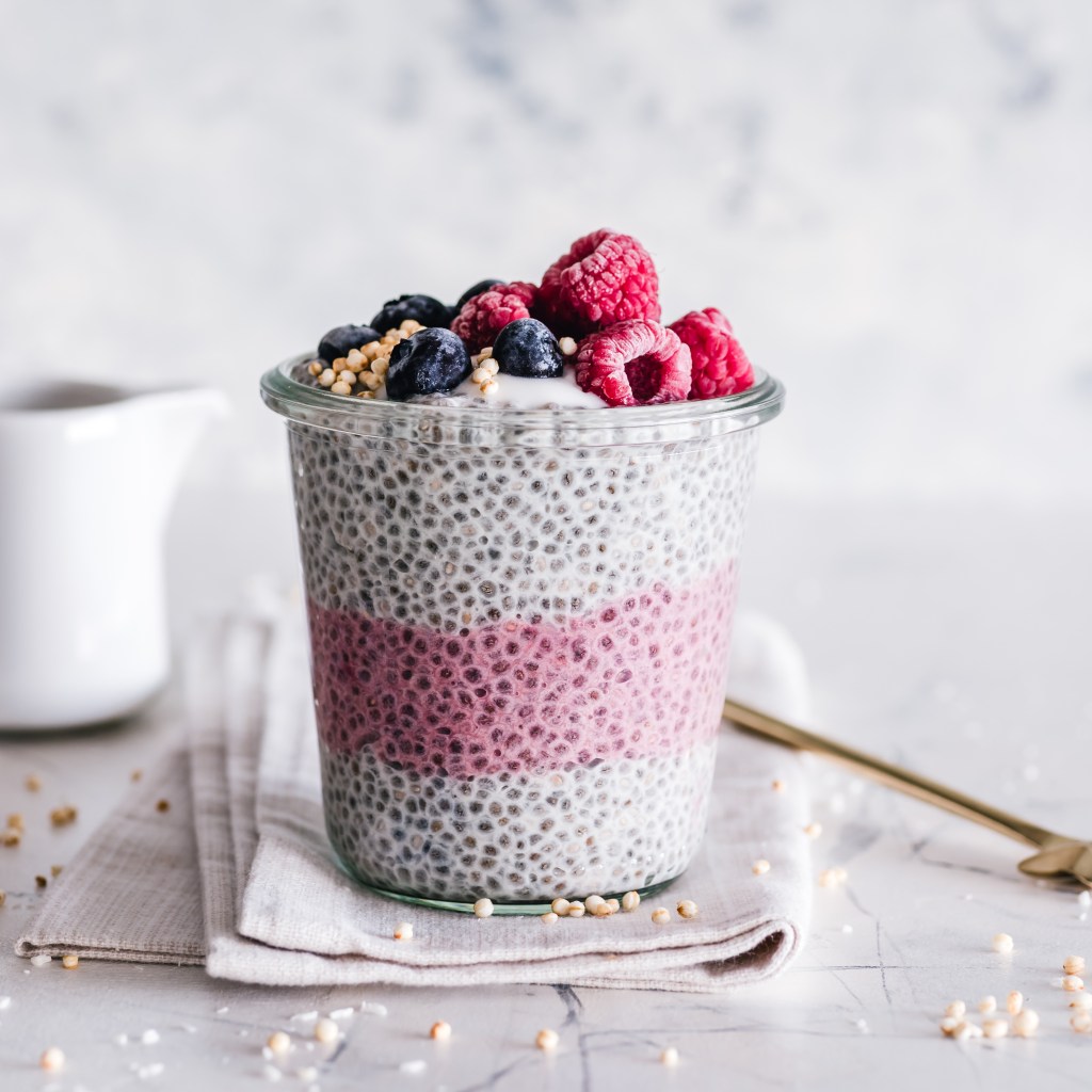 6 Anti-Aging Breakfasts That Will Have You Feeling (and Looking) Amazing