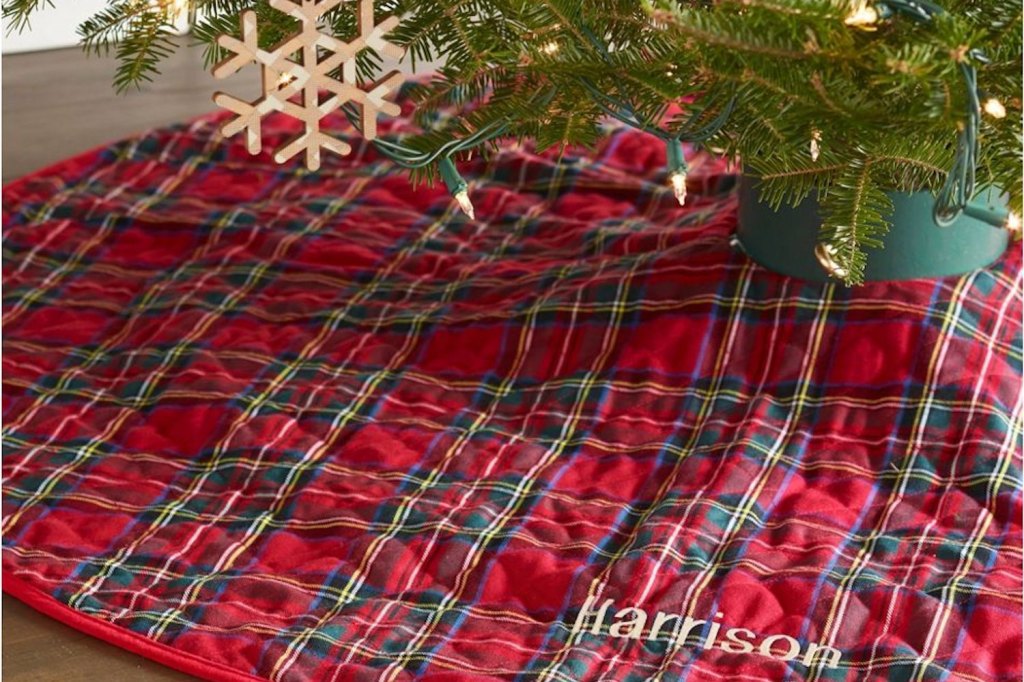 L.L. Bean Classic tree skirt