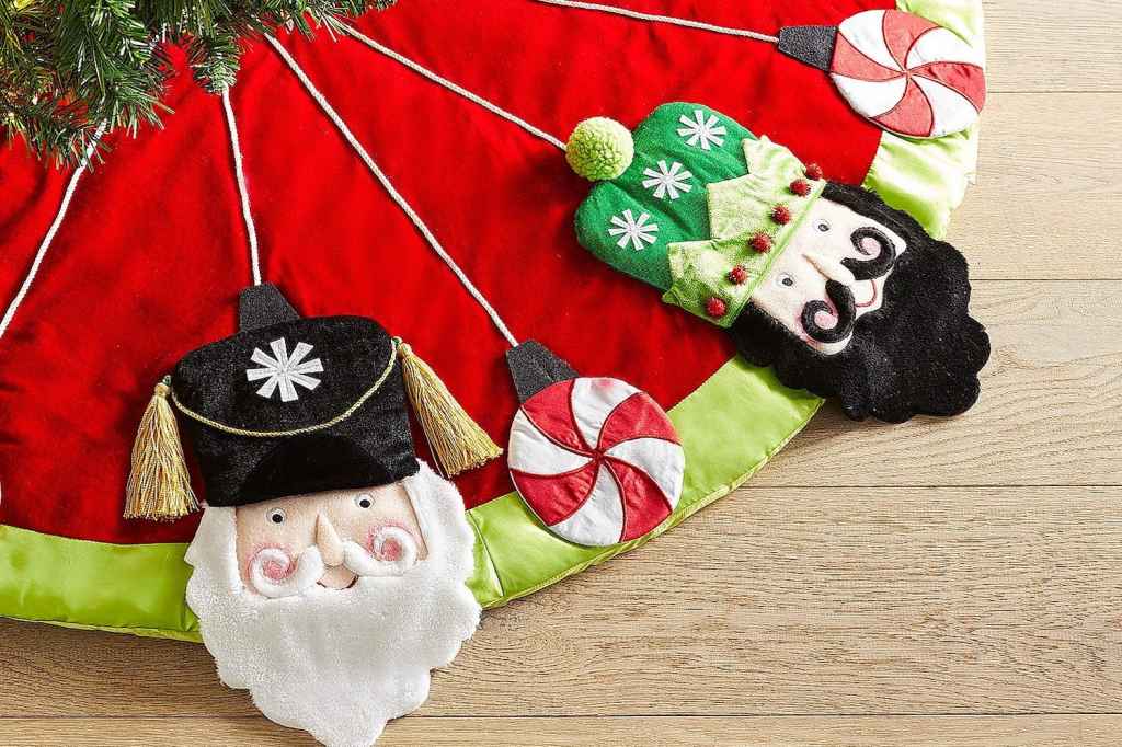 Nutcracker Tree Skirt