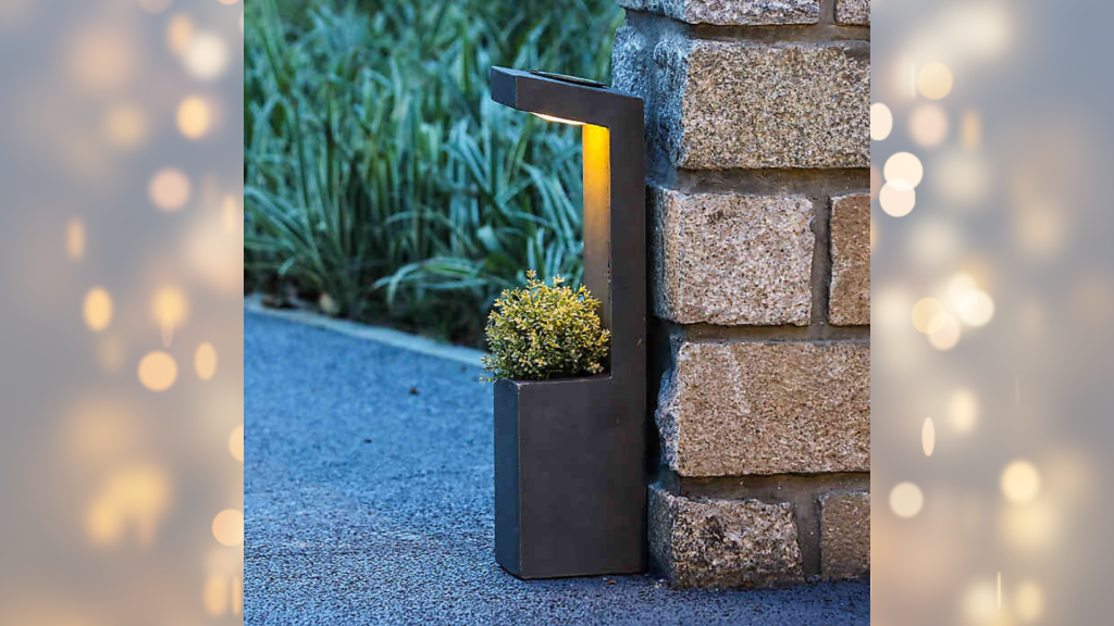 solar planter light