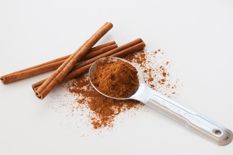 Spoon of cinnamon