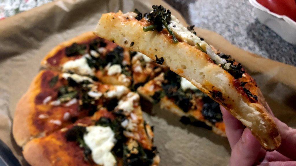 Pizza with vegetable toppings