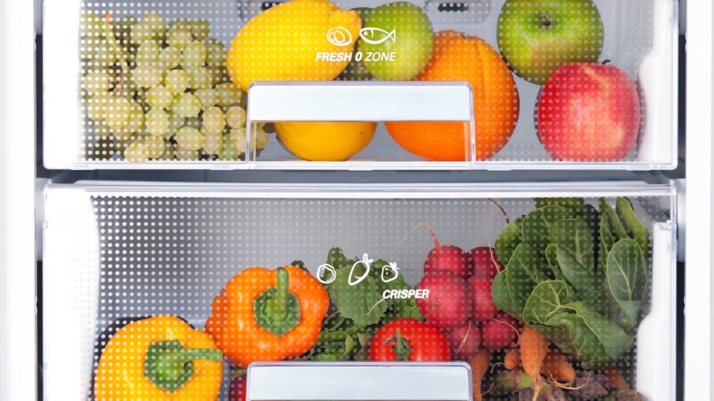 Produce organized in a fridge