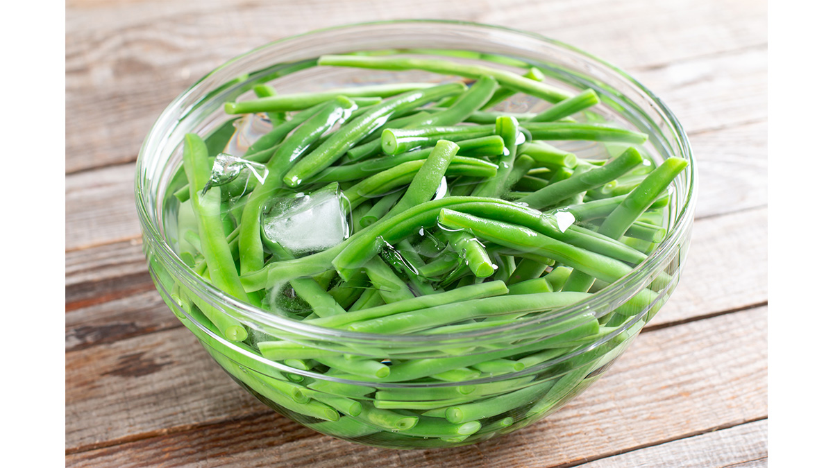 How to Blanch Green Beans: Easy Step-by-Step | Woman's World