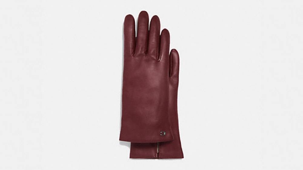 12 Best Winter Gloves for Women [Updated 2022] Woman's World