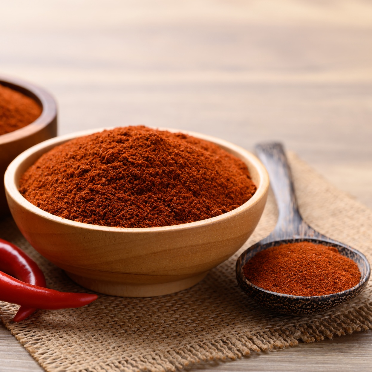 bowl of cayenne pepper for weight loss