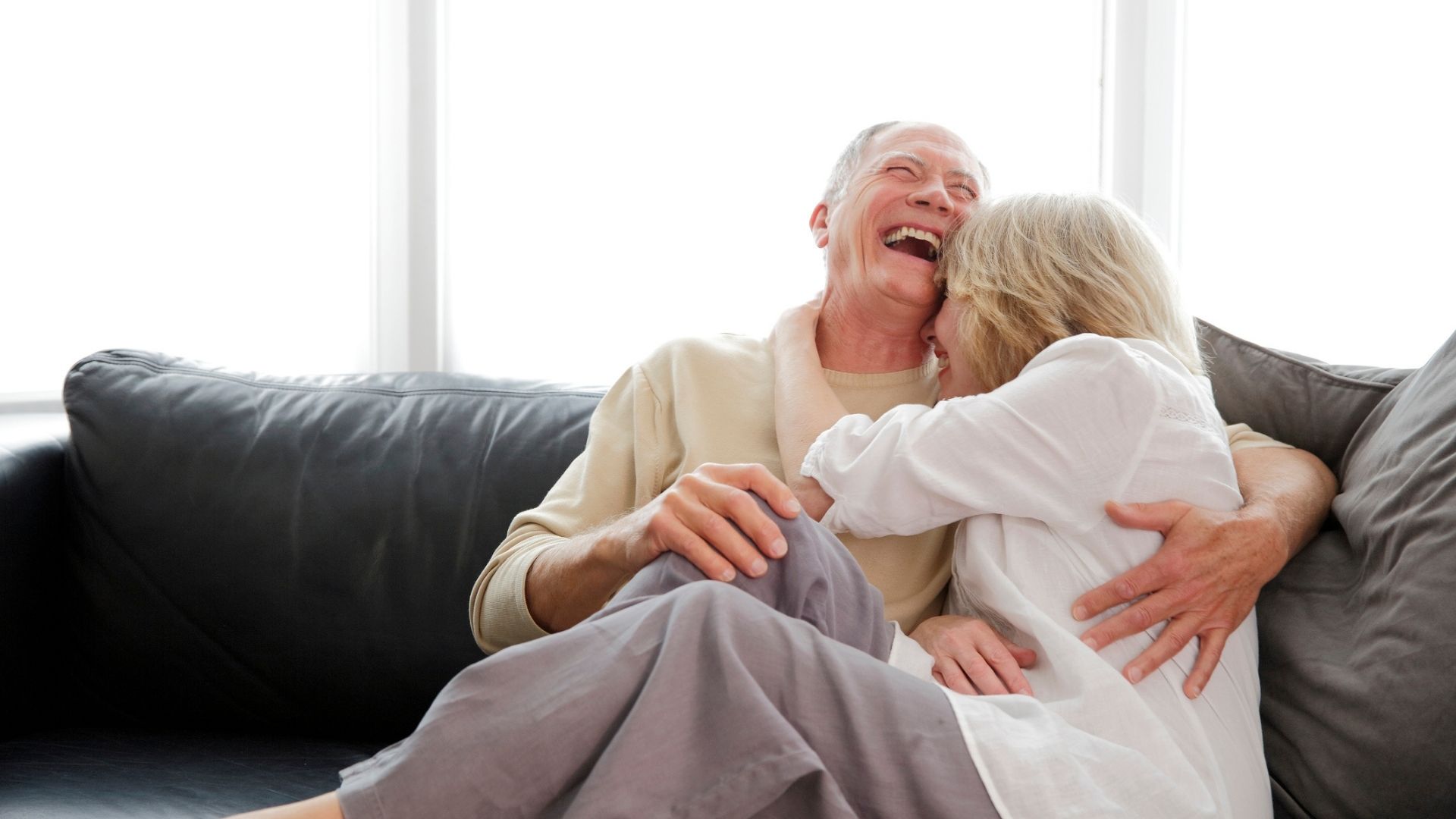 15 Best Dating Sites for Seniors in 2022 - Woman's World