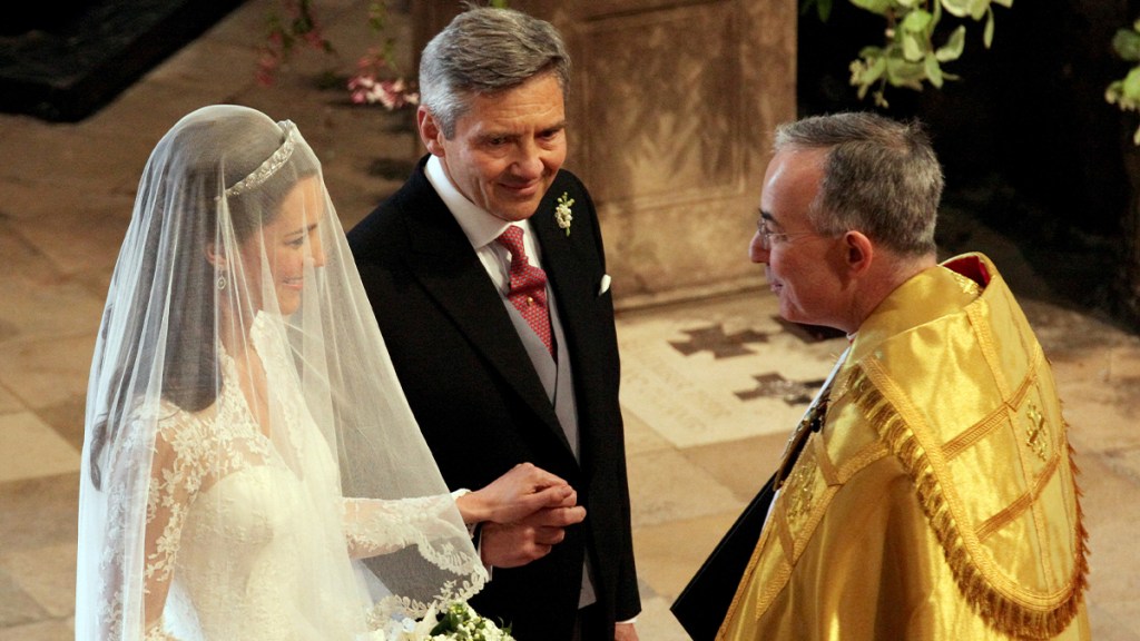 Kate Middleton and her father before she walks down the aisle