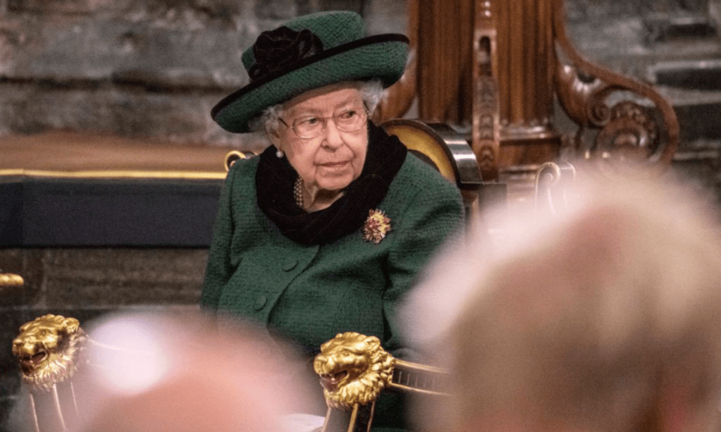 Sağlık ve Hareketlilik Sorunları Queen'i Hizmetlerden Uzak Tutuyor