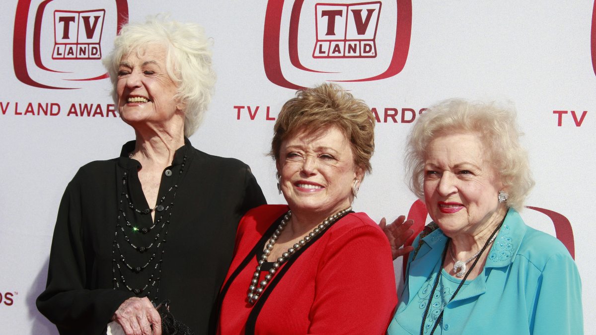 Bea Arthur, Rue McClanaghan and Betty White in 2008