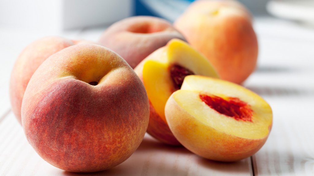 Fresh peaches