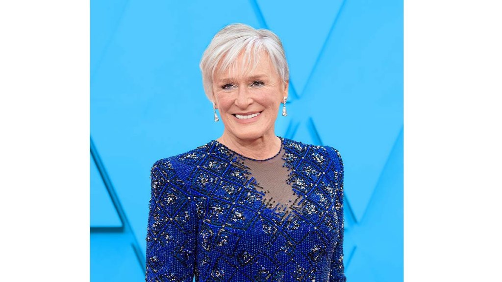 Glenn-Close-wearing-a-blue-dress-at-an-event
