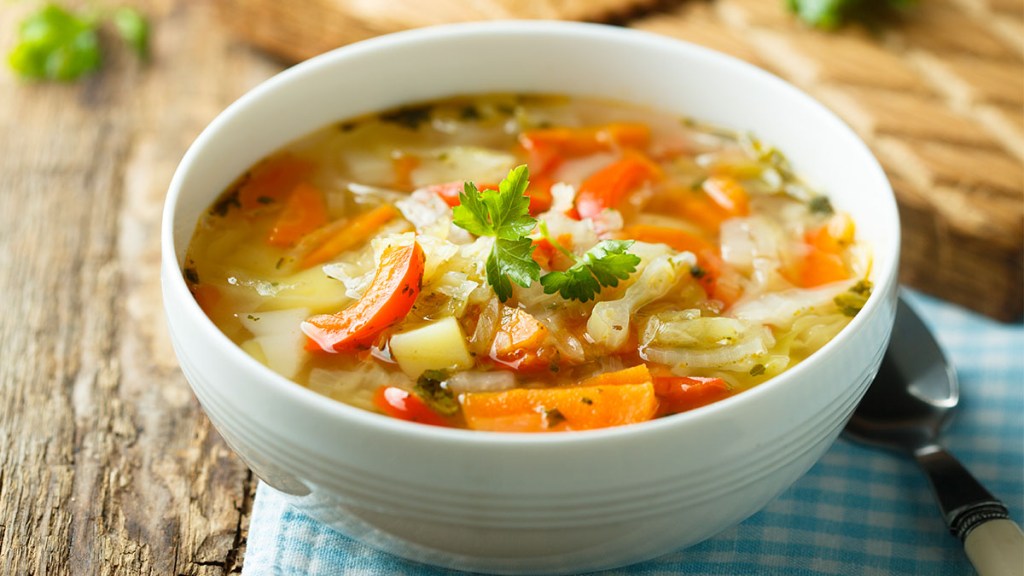 Bowl of veggie soup as part of Longevity Diet