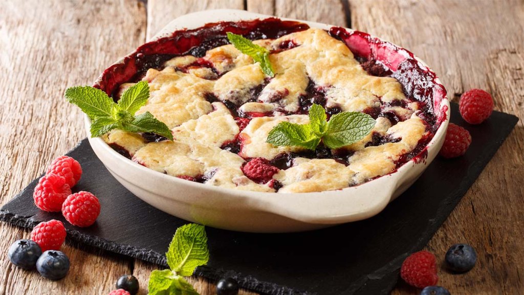Berry cobbler