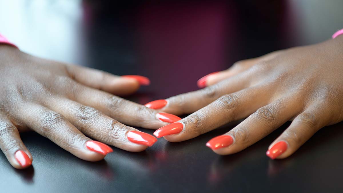 How to Remove Fake Nails Without Ruining Your Real Ones