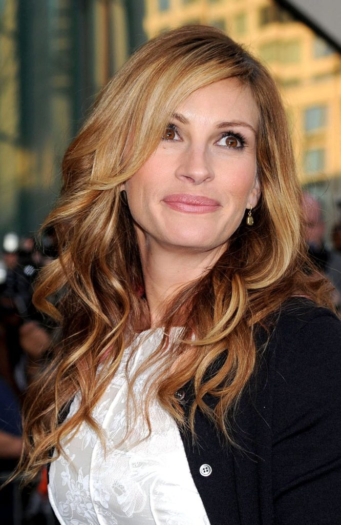 Julia Roberts at The Film Society of Lincoln Center's 36th Gala, Alice Tully Hall, New York, NY April 27, 2009