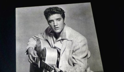 Detail of the cover of a box containing postcards with images of the famous and iconic singer Elvis Presley