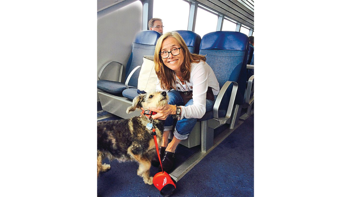 Meredith Vieira with her dog