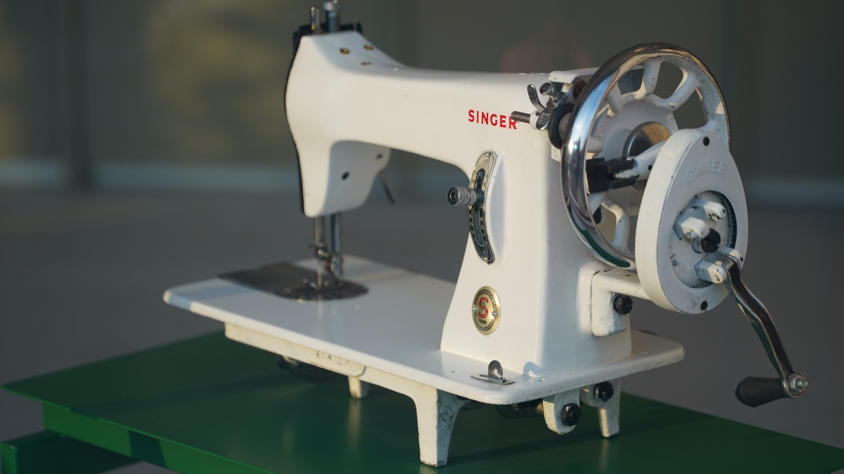 singer featherweight sewing machine in white