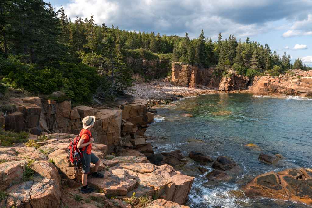 Hiker,Taking,In,The,Views,In,Acadia,National,Park