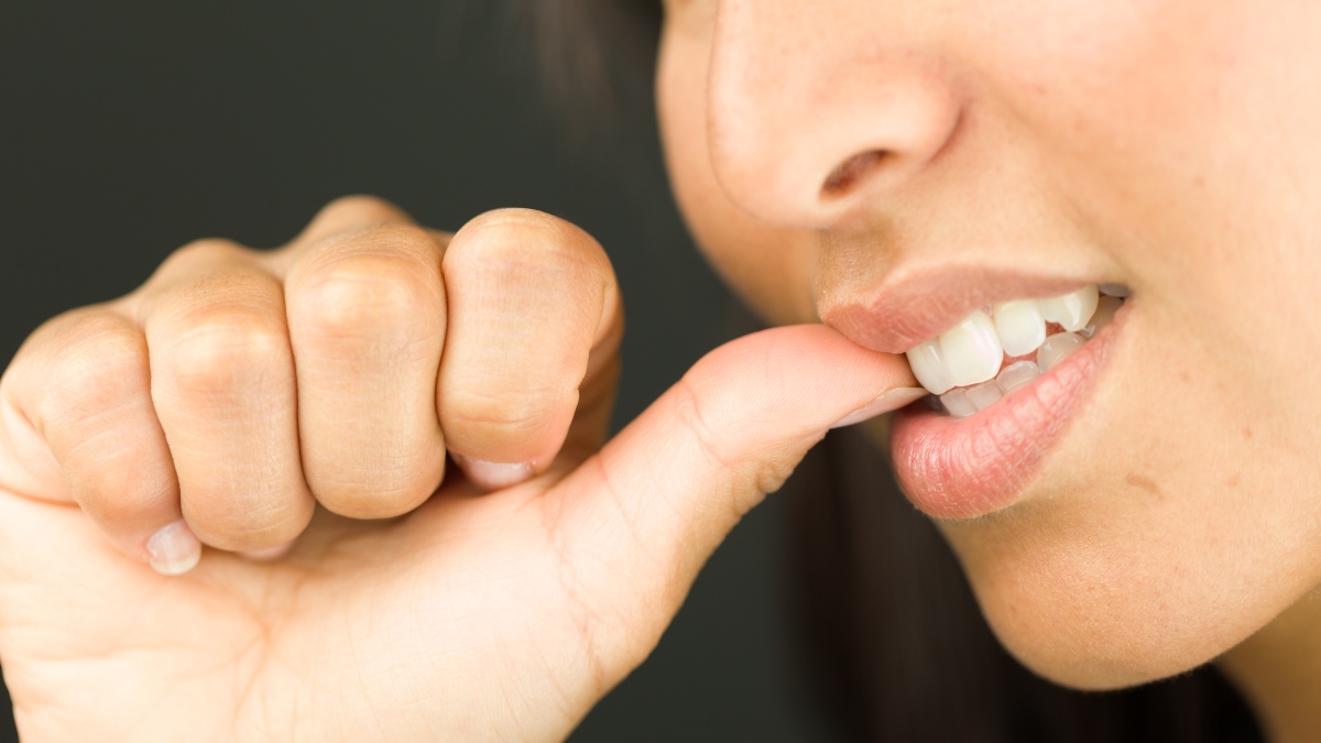 The Biting Nails Habit: Behavior Modification - 826 Words | Research Paper  Example