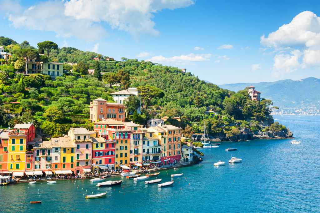 Beautiful,Sea,Coast,With,Colorful,Houses,In,Portofino,,Italy.,Summer