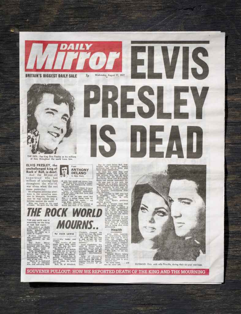 London,,England,-,August,19,,2017:,British,Newspaper,Front,Page