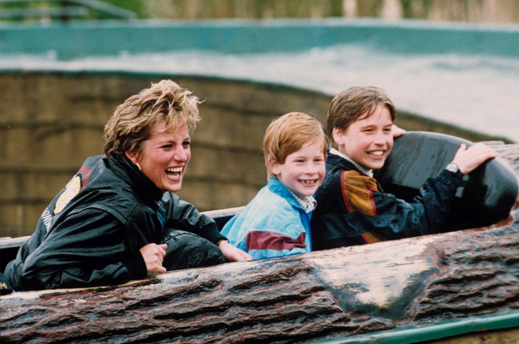 PRINCESS DIANA AT THORPE PARK, BRITAIN – ARP 1993