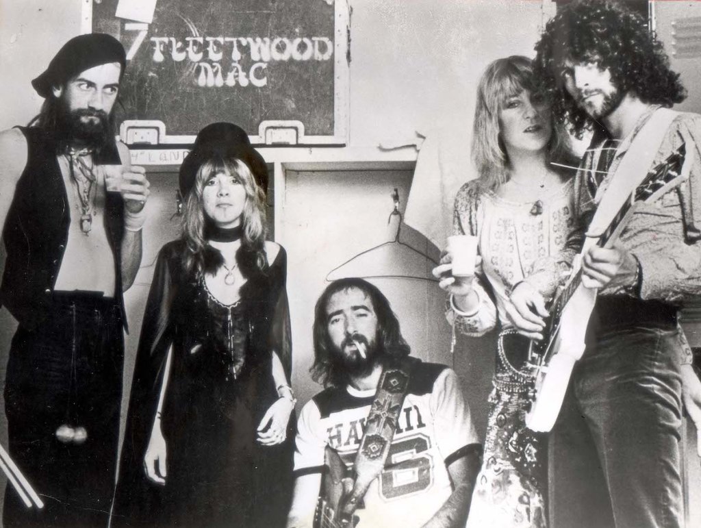 Rock Grubu Fleetwood Mac.  (lr) Mick Fleetwood Stevie Nicks John McVie Christine McVie Ve Linsey Buckingham.  Rock Grubu Fleetwood Mac.  (lr) Mick Fleetwood Stevie Nicks, John Mcvie Christine Mcvie ve Linsey Buckingham, 1976