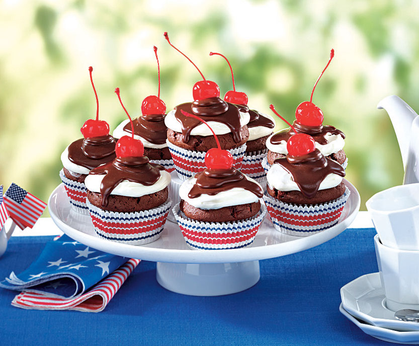 Choco Cherry Cola Cupcakes