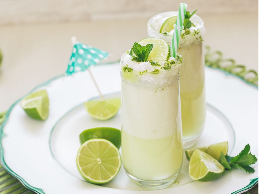 Dreamy lime daiquiri made with rum and marshmallow fluff