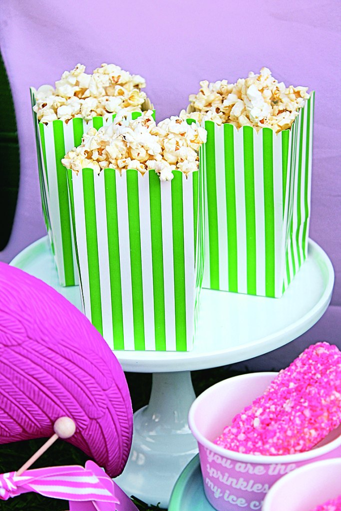 Striped mini boxes filled with popcorn