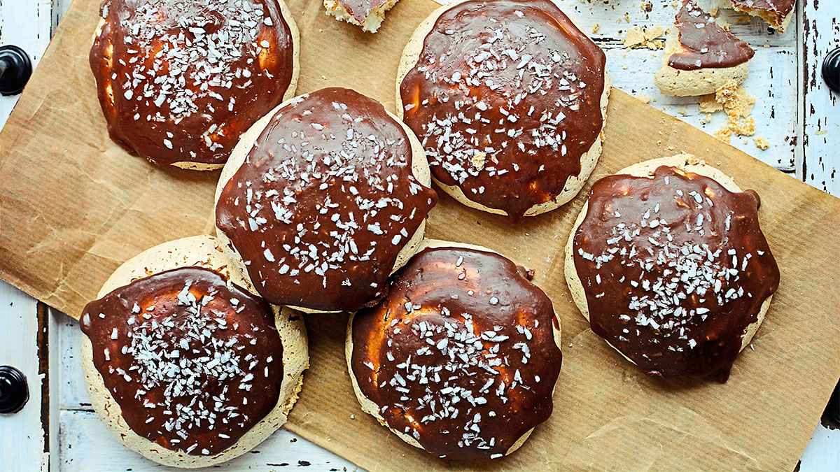 Salted Turtle How to Make Salted Turtle Cookies | Woman's World