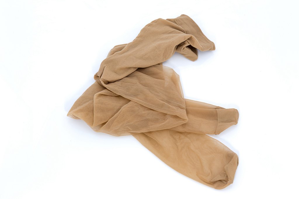 pantyhose to clean deodorant stains