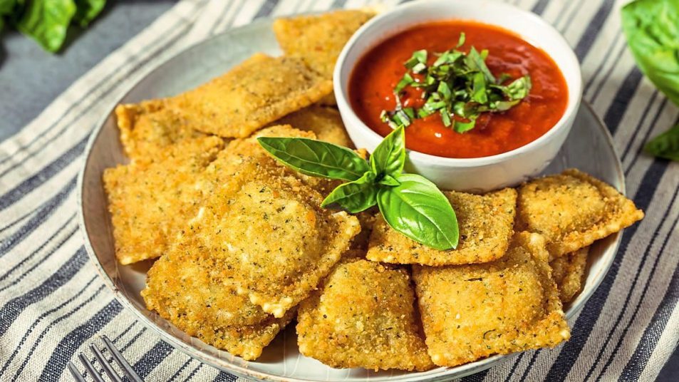 ‘Fried’ Ravioli sits waiting to be eaten (air air fryer appetizers)