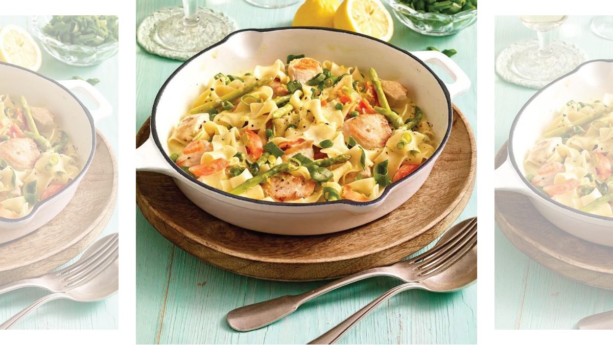 Chicken, Asparagus and Carrots with Egg Noodles recipe