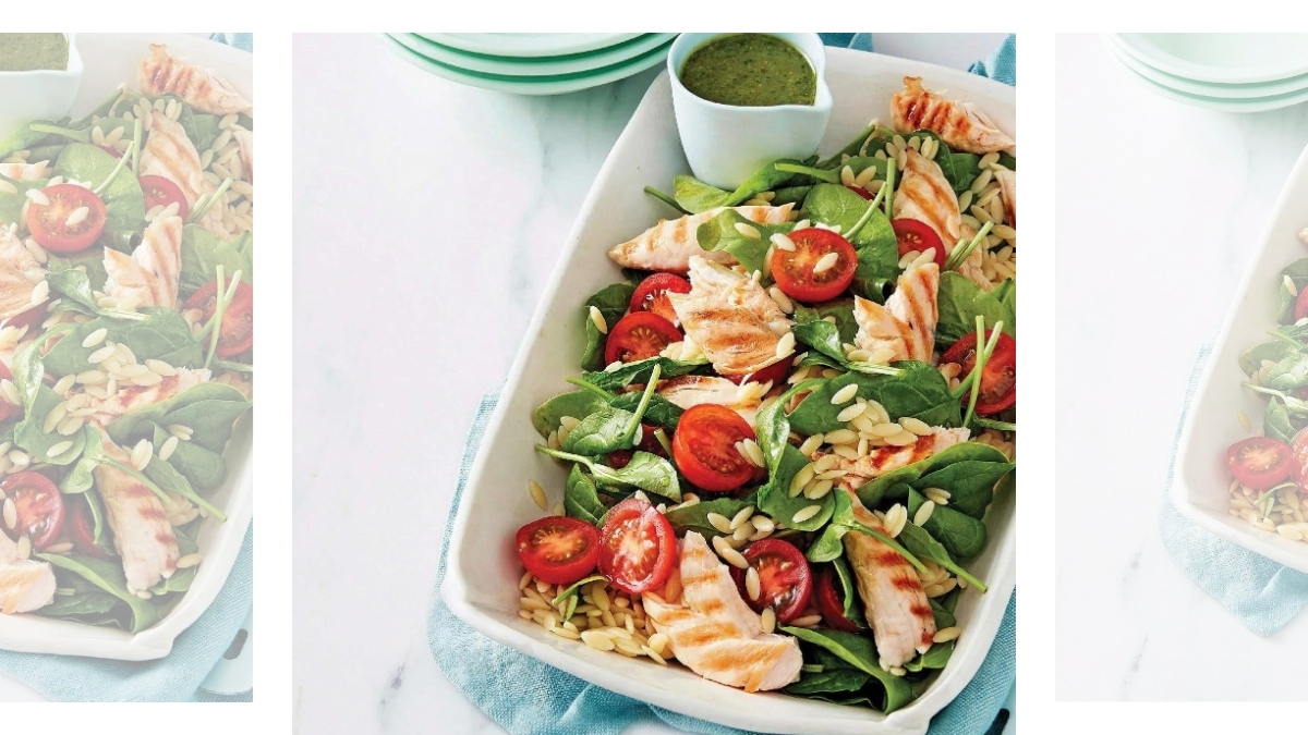 Pesto Chicken and Spinach Salad recipe