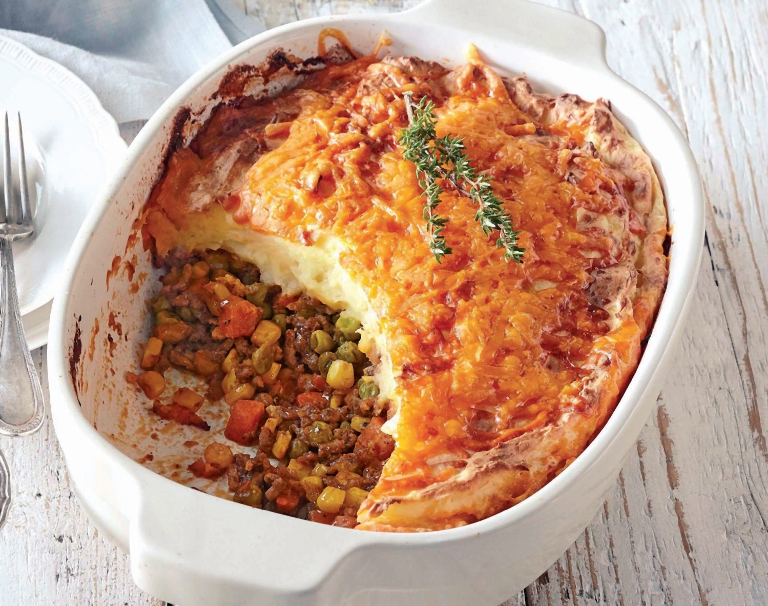 beef shepherd's pie recipe in casserole dish