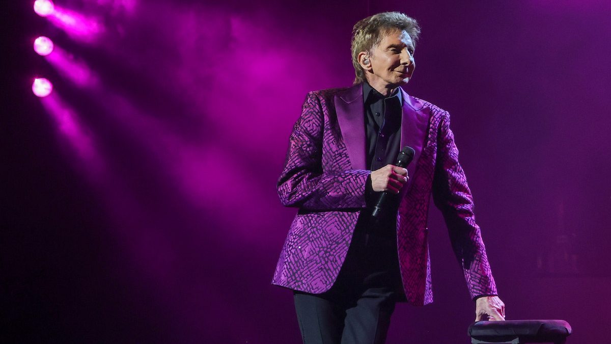 Barry Manilow on stage in Las Vegas, 2023