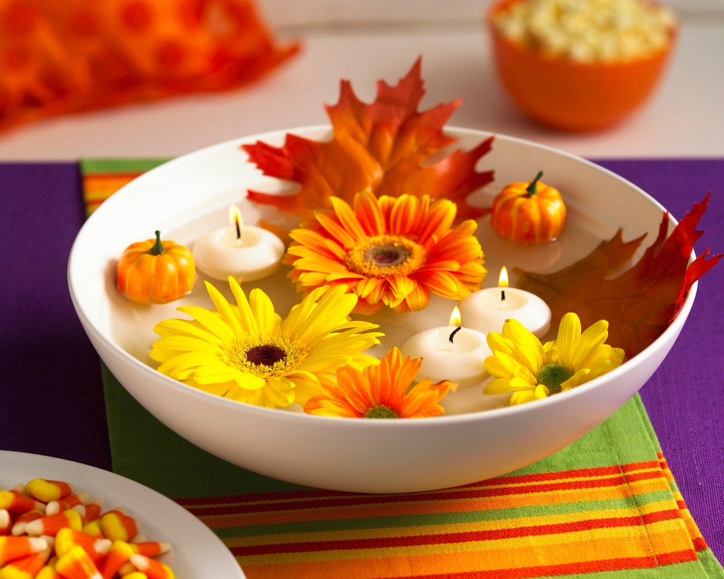 DIY Bouquet: Floating Floral Pond with fall flowers and floating candles for Halloween or Fall