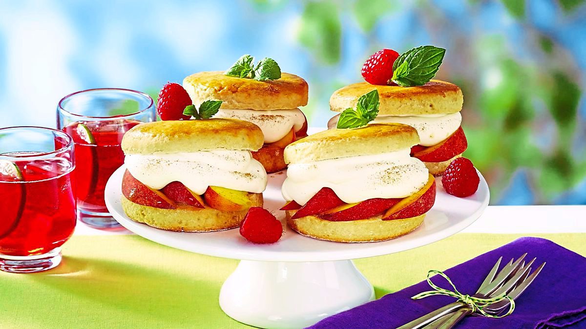 5 minute desserts: Salted Caramel Peach Shortcakes sits on a plate