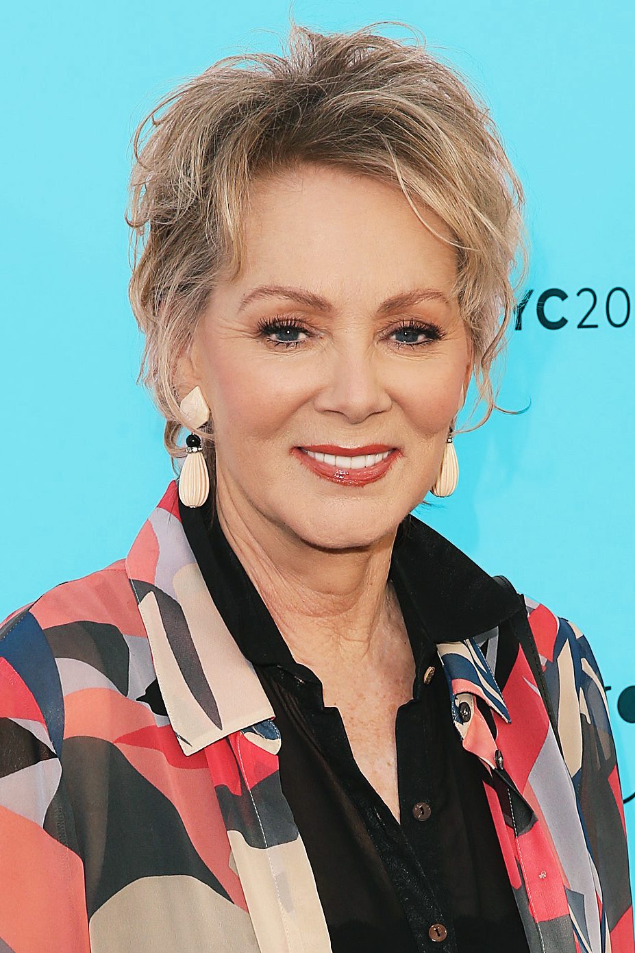 Jean Smart after haircut that makes her look younger