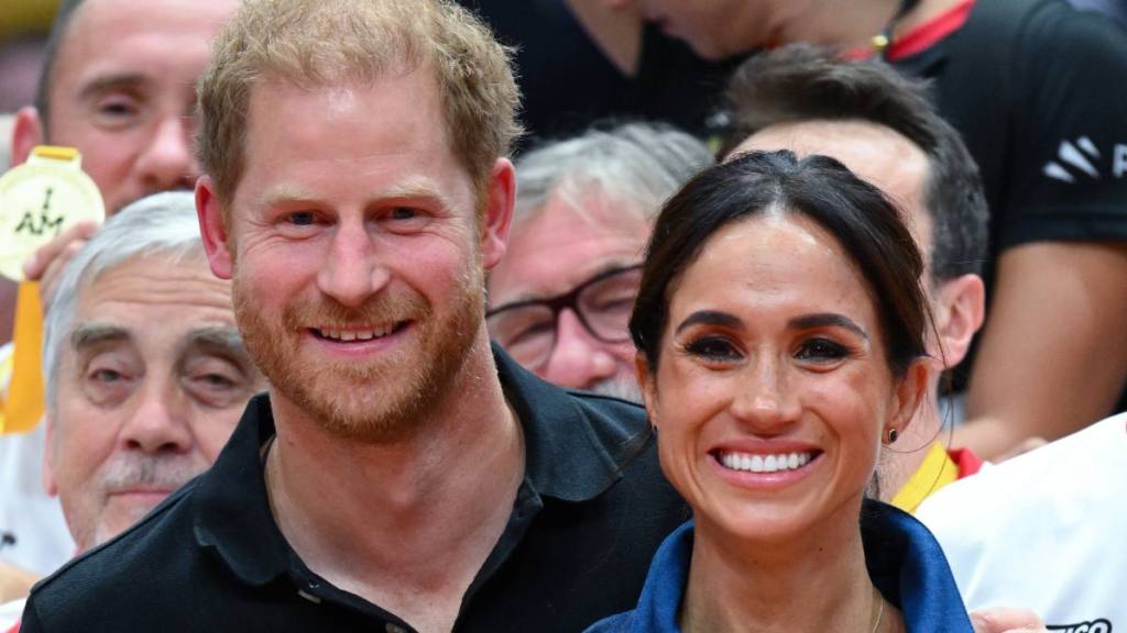 Prince Harry and Meghan Markle (celebrity couples romantic ways-they first met)