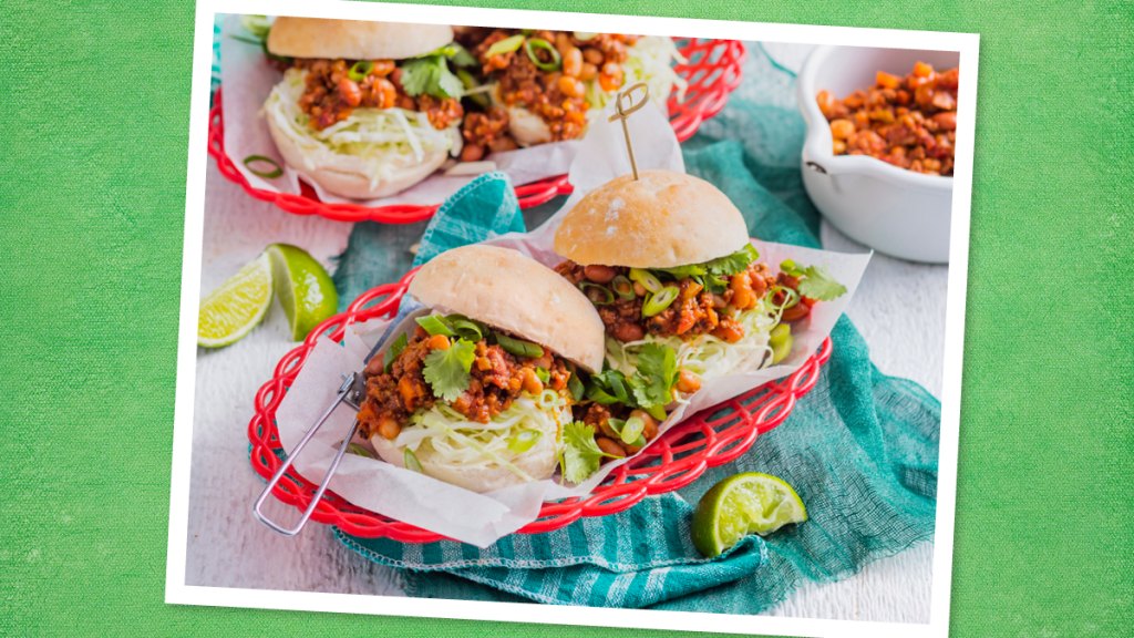 healthy ground chicken recipes: Chicken and Bean Sliders