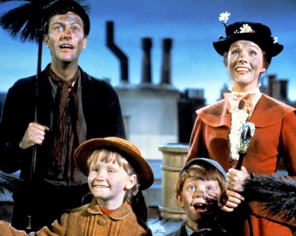 Dick Van Dyke, Karen Dotrice, Matthew Garber and Julie Andrews in 'Mary Poppins,' 1964