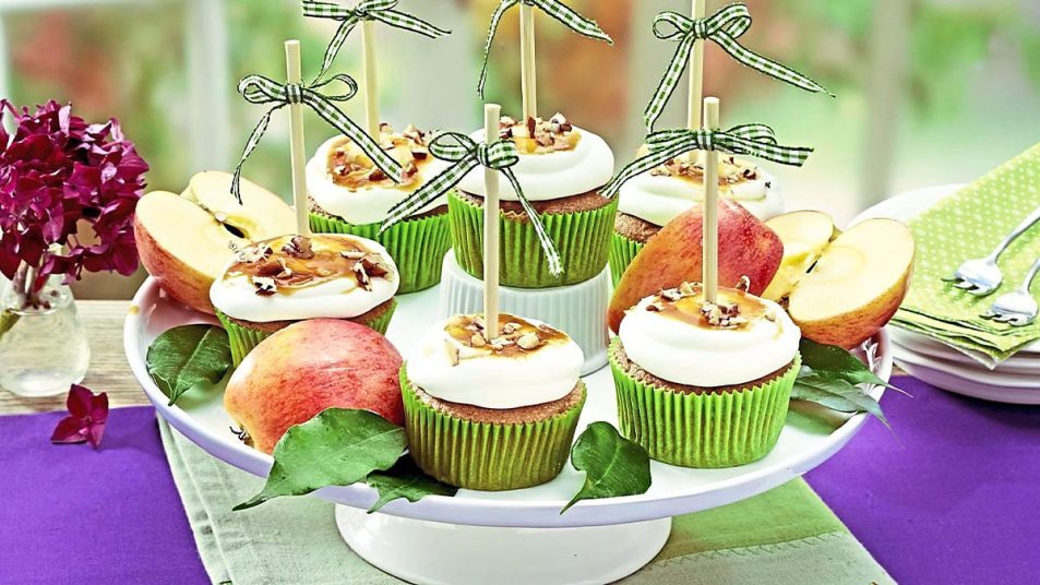 Caramel Apple Cupcakes sits on plate (Easy desserts with few ingredients)