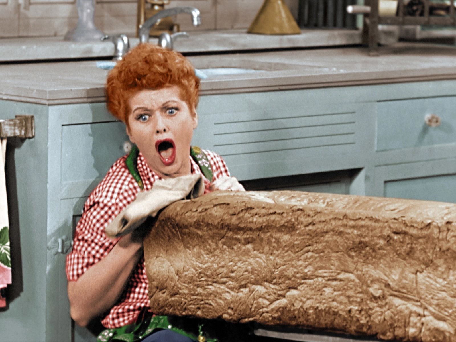 'I Love Lucy' Episodes: 10 Behind-The-Scenes Secrets Revealed | Woman's ...