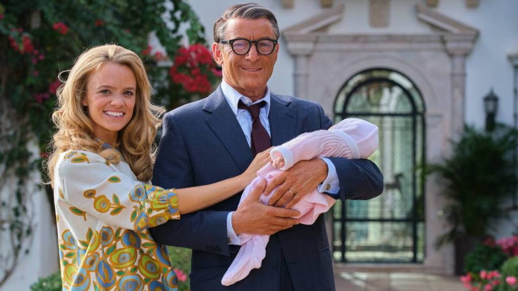 JASON ISAACS and Laura Aikman Archie Cary Grant and Dyan Cannon baby Matt Squire _ ITV Studios (19).jpeg