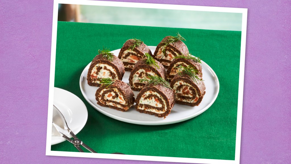 Smoked Salmon Pinwheels (Appetizers for Christmas)