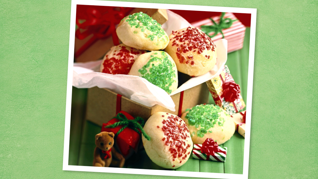 Red and Green Nut Balls (easy christmas cookie recipes with few ingredients)